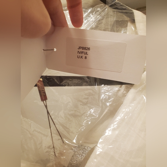 Jenny Packham Wedding Dress, BRAND NEW with tags. - Picture 15 of 15